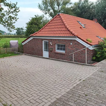 Fischerhaus Am Deich 45233 Ferienhaus *